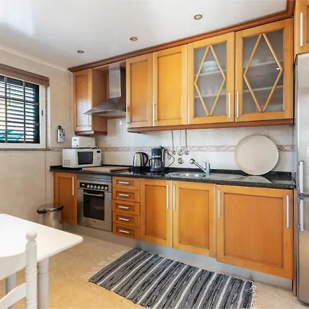 Villa Capela Beach House In Caparica Willa