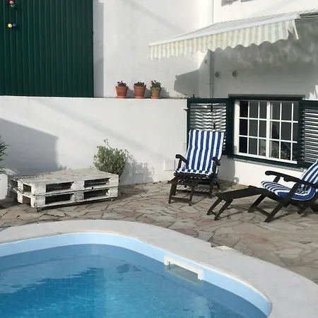 Villa Capela Beach House In Caparica Willa