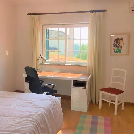 Villa Capela Beach House In Caparica *