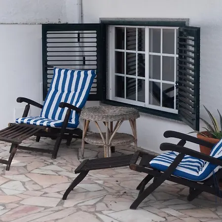 Villa Capela Beach House In Caparica Willa *