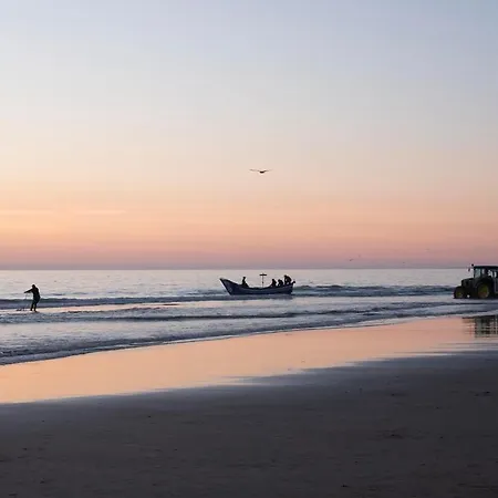 Villa Capela Beach House In Caparica Willa Charneca (Setubal)